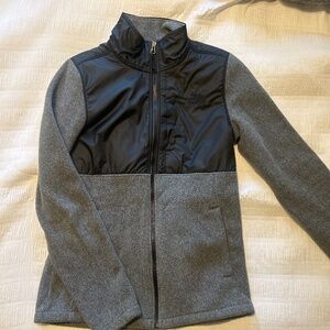 Women’s Northface Fleece